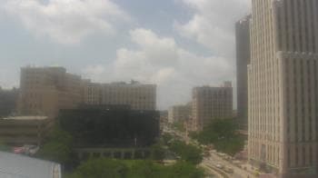 Weather camera view of Akron-Summit County Public Library.