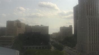 Weather camera view of Akron-Summit County Public Library.