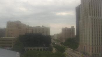 Weather camera view of Akron-Summit County Public Library.