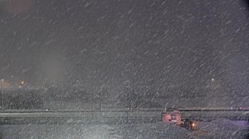 Weather camera view of Allstate Arena.