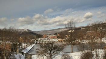 Weather camera view of Penn State University Altoona Campus.