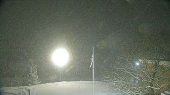 Weather camera view of Grass Lake School District 36.