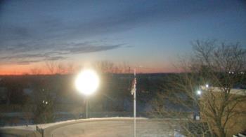 Weather camera view of Grass Lake School District 36.