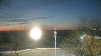 Weather camera view of Grass Lake School District 36.