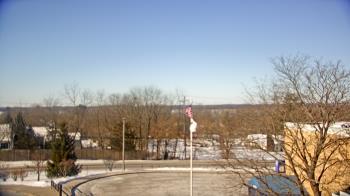 Weather camera view of Grass Lake School District 36.