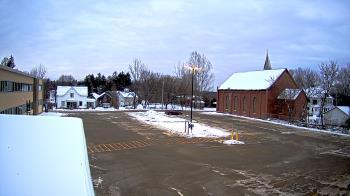 Weather camera view of Antwerp Primary School.