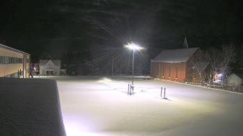 Weather camera view of Antwerp Primary School.