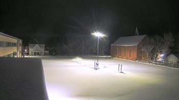 Weather camera view of Antwerp Primary School.