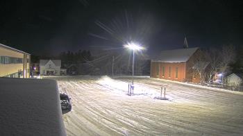 Weather camera view of Antwerp Primary School.