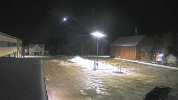 Weather camera view of Antwerp Primary School.