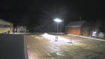 Weather camera view of Antwerp Primary School.