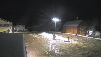 Weather camera view of Antwerp Primary School.