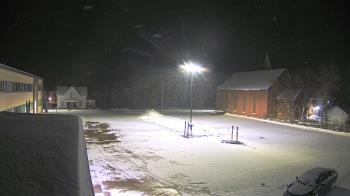 Weather camera view of Antwerp Primary School.