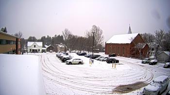 Weather camera view of Antwerp Primary School.