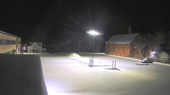 Weather camera view of Antwerp Primary School.