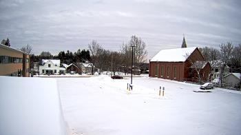Weather camera view of Antwerp Primary School.
