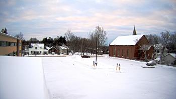 Weather camera view of Antwerp Primary School.