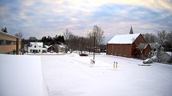 Weather camera view of Antwerp Primary School.