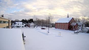 Weather camera view of Antwerp Primary School.