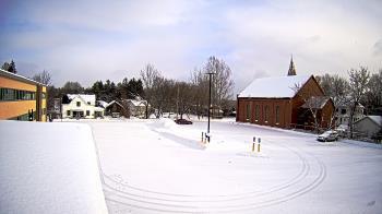 Weather camera view of Antwerp Primary School.