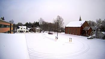 Weather camera view of Antwerp Primary School.