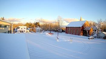 Weather camera view of Antwerp Primary School.