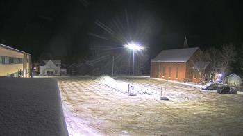 Weather camera view of Antwerp Primary School.