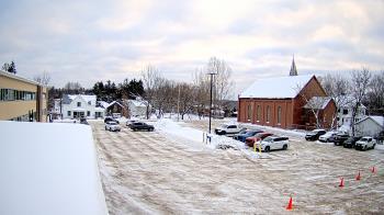 Weather camera view of Antwerp Primary School.