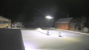 Weather camera view of Antwerp Primary School.