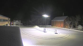 Weather camera view of Antwerp Primary School.