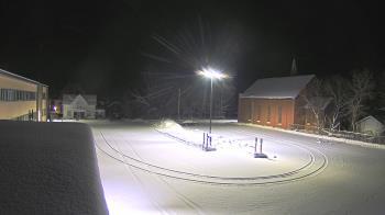 Weather camera view of Antwerp Primary School.