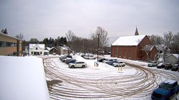 Weather camera view of Antwerp Primary School.