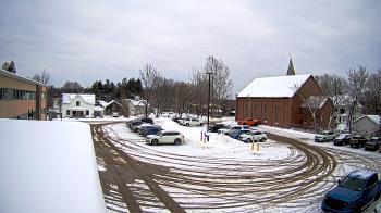 Weather camera view of Antwerp Primary School.