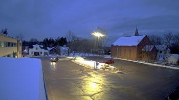 Weather camera view of Antwerp Primary School.