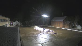 Weather camera view of Antwerp Primary School.