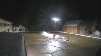Weather camera view of Antwerp Primary School.