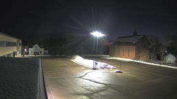 Weather camera view of Antwerp Primary School.