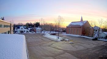 Weather camera view of Antwerp Primary School.