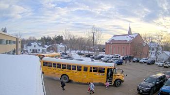 Weather camera view of Antwerp Primary School.