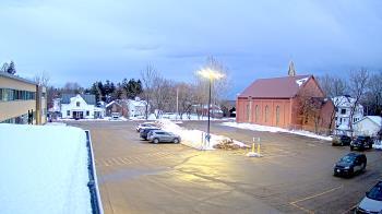 Weather camera view of Antwerp Primary School.