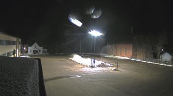 Weather camera view of Antwerp Primary School.