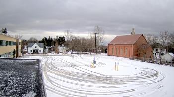 Weather camera view of Antwerp Primary School.
