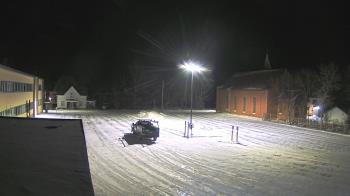 Weather camera view of Antwerp Primary School.