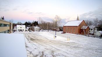 Weather camera view of Antwerp Primary School.
