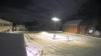 Weather camera view of Antwerp Primary School.