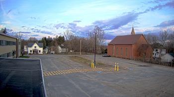 Weather camera view of Antwerp Primary School.