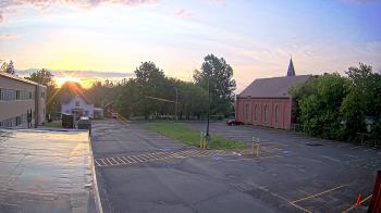 Weather camera view of Antwerp Primary School.
