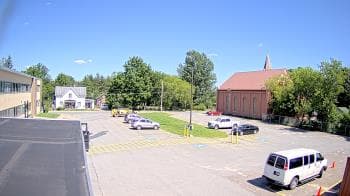 Weather camera view of Antwerp Primary School.