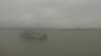 Weather camera view of SBPG Port Ship Service Arabi.