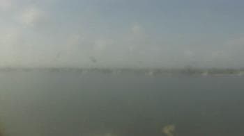 Weather camera view of SBPG Port Ship Service Arabi.